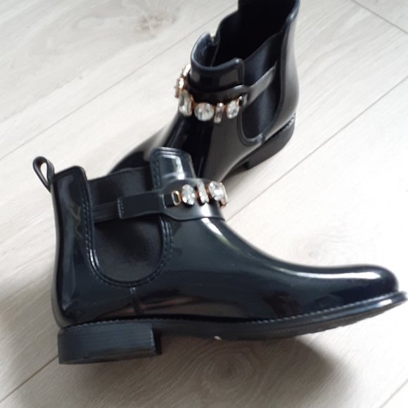 Rain boots - Picture 3 of 4